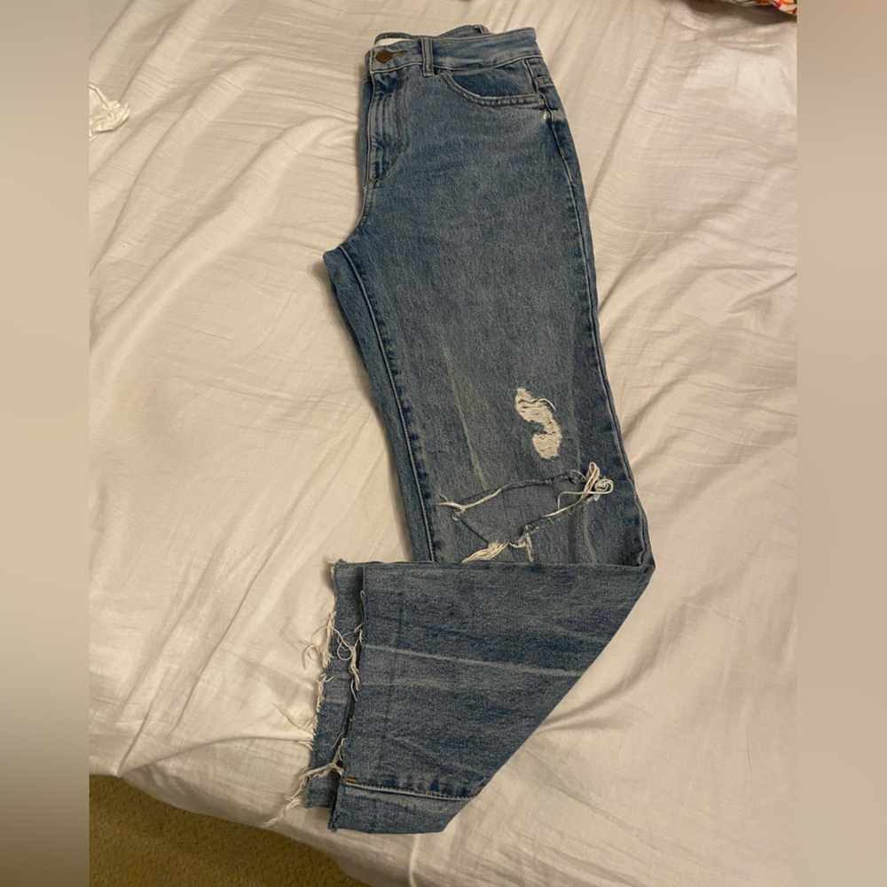 DL1961 Distressed Ankle Jeans in Blue